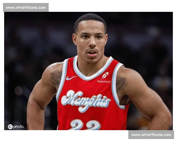 魔术 7 换 1 贝恩亏麻了？3 战 2 负攻不振 700 万琼斯难救双巨